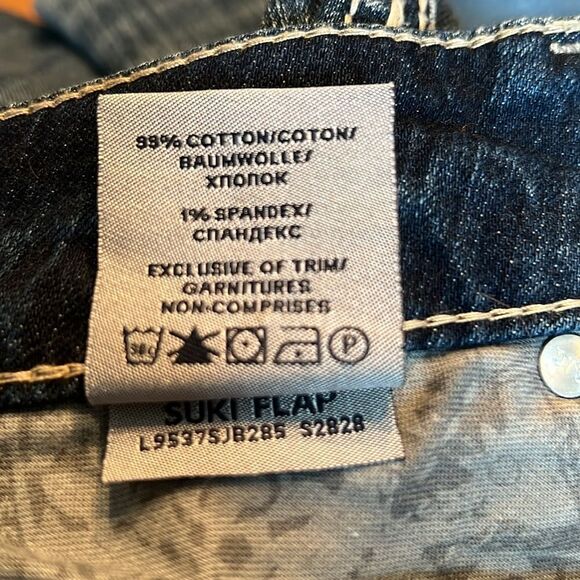 Silver Jeans Suki Flap 29 x 30 - Picture 14 of 14